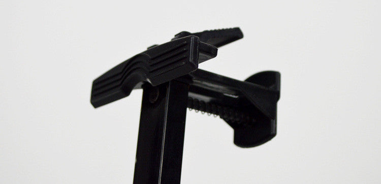 Iron material fold tripod , easel tripod stand , adjustable sketching easel wholesale